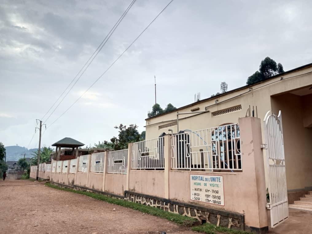 Butembo: un camp militaire implanté près d’un hôpital et dans un cimetière crée la  panique