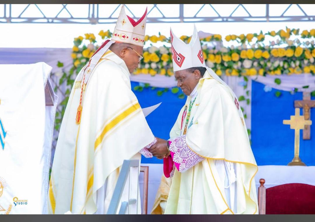 Butembo-Beni : Jubilé d’argent de Mgr Sikuli Melchisédech, le Cardinal Fridolin Ambongo salue son courage, son sacrifice et sa bravoure