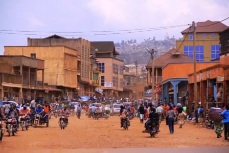 Butembo : Les activités socio-économiques arrêtées au lendemain de la mort par balle dans une altercation entre la population et l’armée